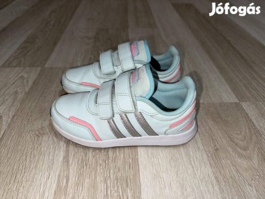 Adidas Vs Switch 3 Cf edzőcipő 31 -es
