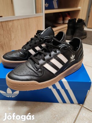 Adidas férfi cipő 44 2/3