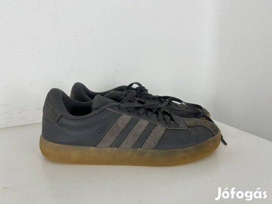 Adidas férfi sport cipő eur41 méret