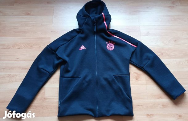 Adidas kapucnis pulóver M / 38 FC Bayern Z.N.E