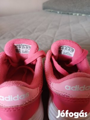 Adidas kiscipő 