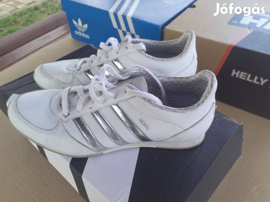 Adidas női cipő