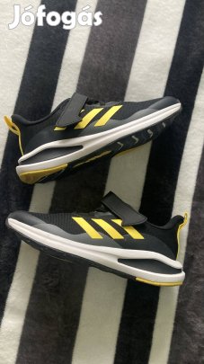 Adidas női cipő