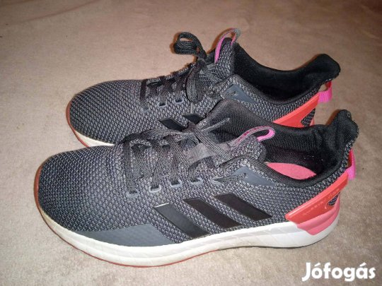 Adidas sportcipő 39 1/3-os méretben eladó!