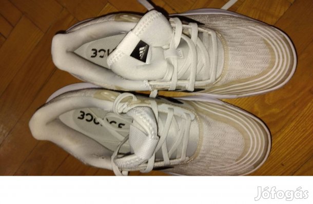 Adidas sportcipő 39 es méret 24,5 cm