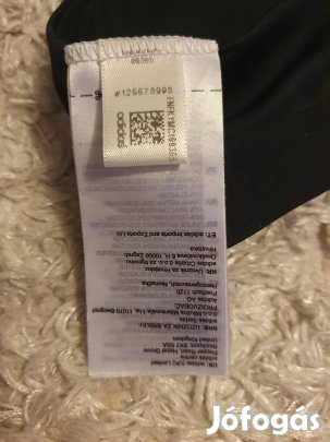 Adidas sportmelltartó.