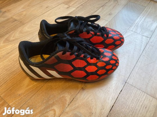 Adidas stoplis gyerek futball cipő, 30,5-ös méret