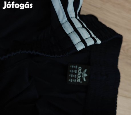 Adidas vastagabb női melegítő nadrág M
