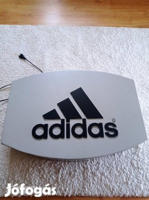 Adidas világító tábla 