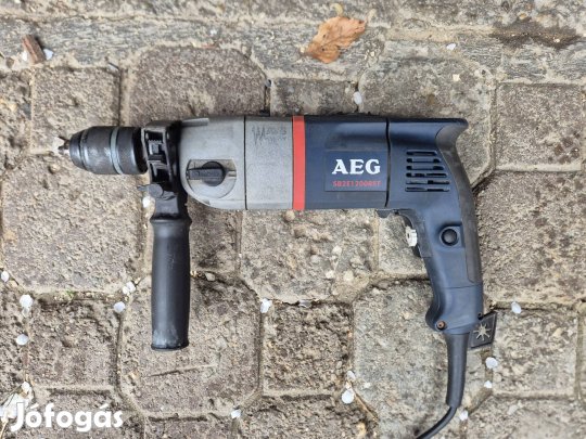 Aeg nyomatékszabályozós 1200 wattos fúrógép makita fej