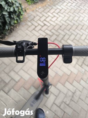 Aerium Elektromos roller