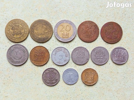 Afrika 14 db Különböző Érme Kenya Nigéria Marokkó Tunézia Líbia Stb