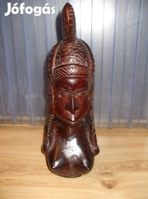 Afrikai női szobor 8