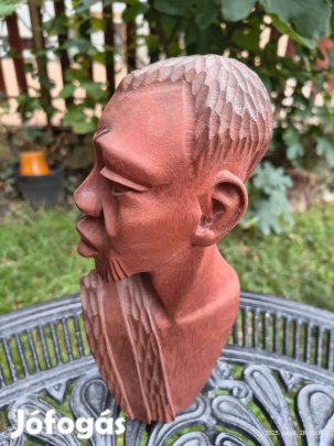 Afrikai szobor, fából kézzel faragott, faragás