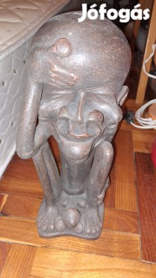 Afrikai szobor( kerámia anyagú)