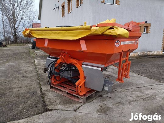 Agrex Xdi 2500l-es függesztett ikerszórótárcsás műtrágyaszóró