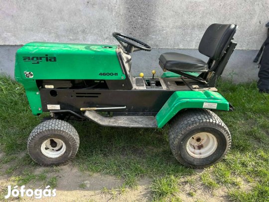 Agria fűnyíró traktor