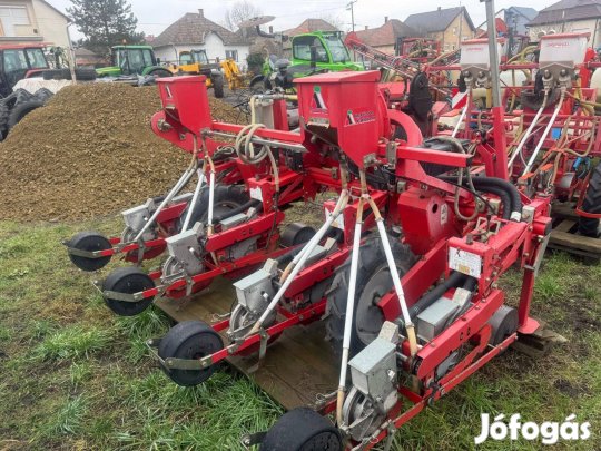Agricola SNT-2-290 4x2 Ikersoros Zöldség Aprómagvetőgép