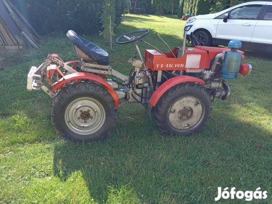 Agrostroj TZ-4K-14B kistraktor