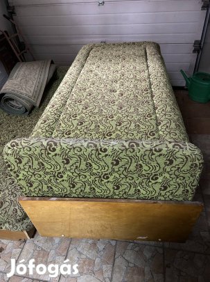 Ágy 3 db + kanapé
