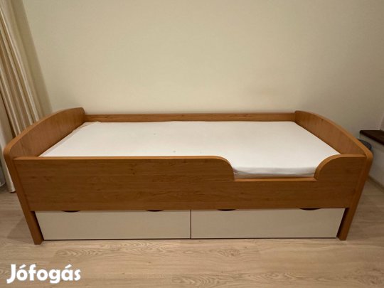 Ágy 90x200 matraccal,ágynemütartóval