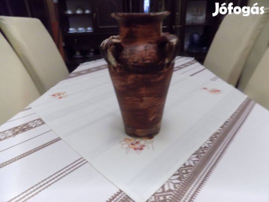 Agyag váza, barna színű, szép, dekoratív