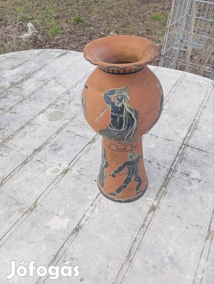 Agyag váza fellelt állapotban eladó 