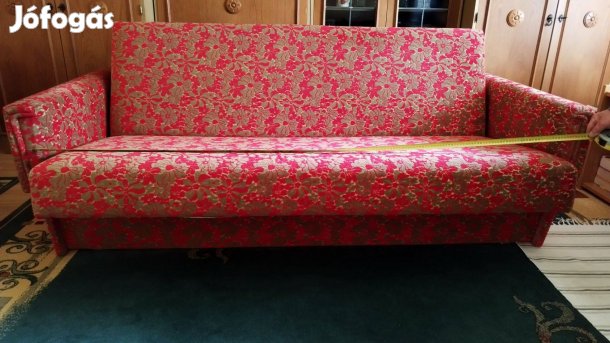 Ágyazható ágyneműtartós kanapé