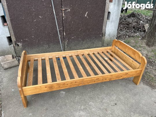 Ágykeret, ágy, fa ágykeret 
