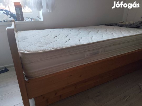 Ágykeret matraccal