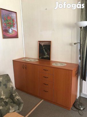 Ágyneműtartó eladó