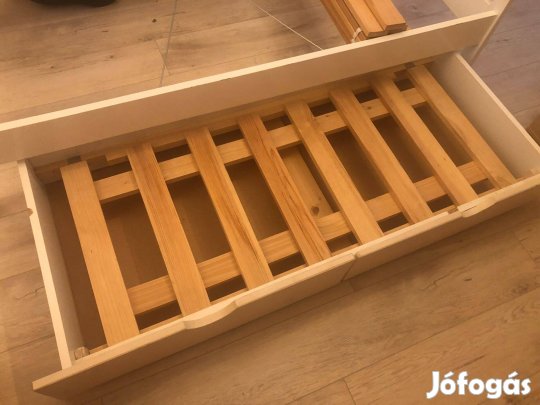 Ágyneműtartó junior gyerekágy alá, kihúzható vendégágy