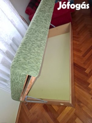 Ágyneműtartós ágy eladó. 2 db 4000 Ft/db