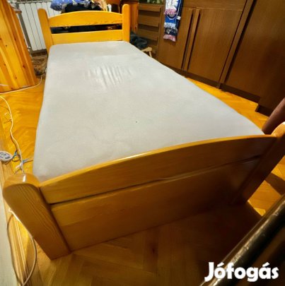 Ágyneműtartós ágy matraccal 90x200