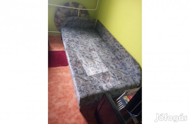 Ágyneműtartós plüss heverő eladó