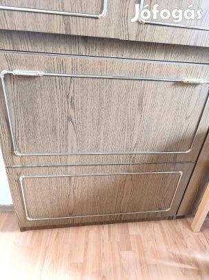 Ágyneműtartós szekrény