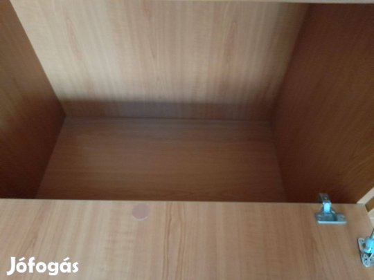 Ágyneműtartós szekrény, hálószobai