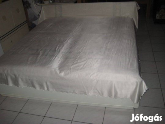 Ágytakaró, ágyterítő selyem 240x260cm méretű