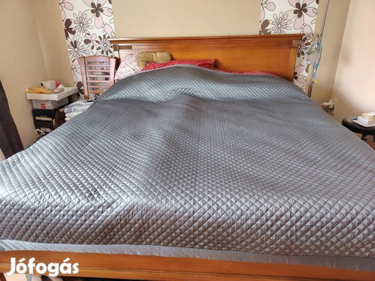 Ágytakaró eladó 