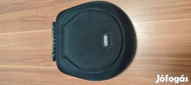 Aiaiai TMA-2 DJ fejhallgató + UDG tok