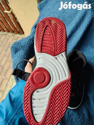 Air Jordan Max Aura 37.5