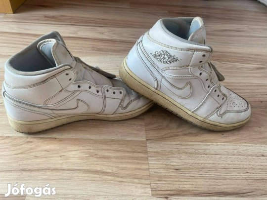 Air Jordan retro Mid férfi cipő 42-es