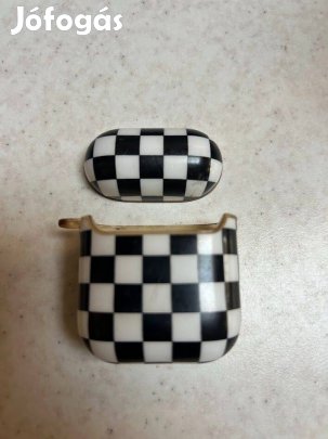 Airpods tok eladó - fekete fehér kockás