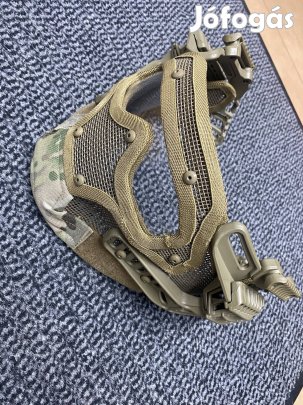 Airsoft multicam sisak maszk