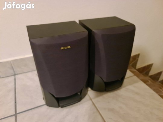 Aiwa hangfal kábelével együtt jó hangzású