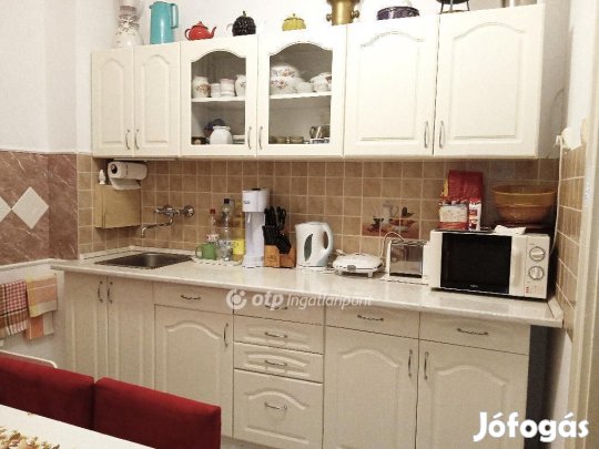 Ajkai eladó 53 nm-es lakás