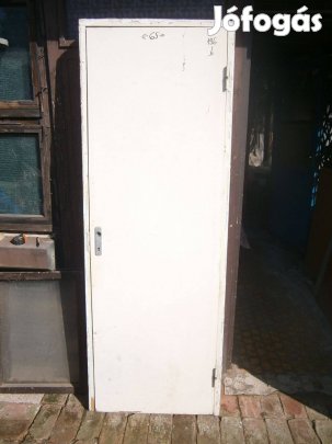 Ajtó, tokkal eladó