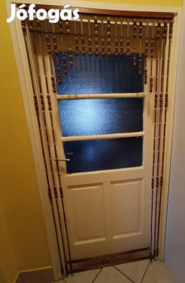 Ajtókeretdísz fagyöngyből