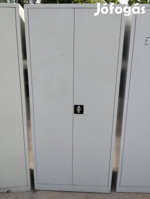 Ajtós lemezszekrény