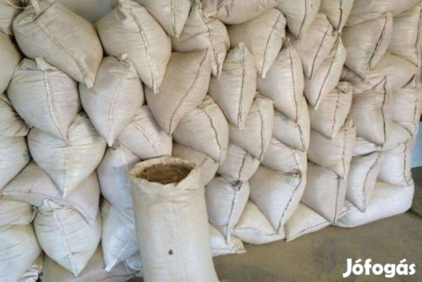 Akác fűrészpor eladó!